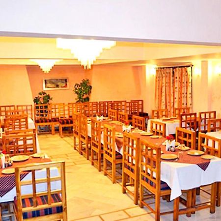 Goroomgo Radha Continental Nainital Eksteriør billede